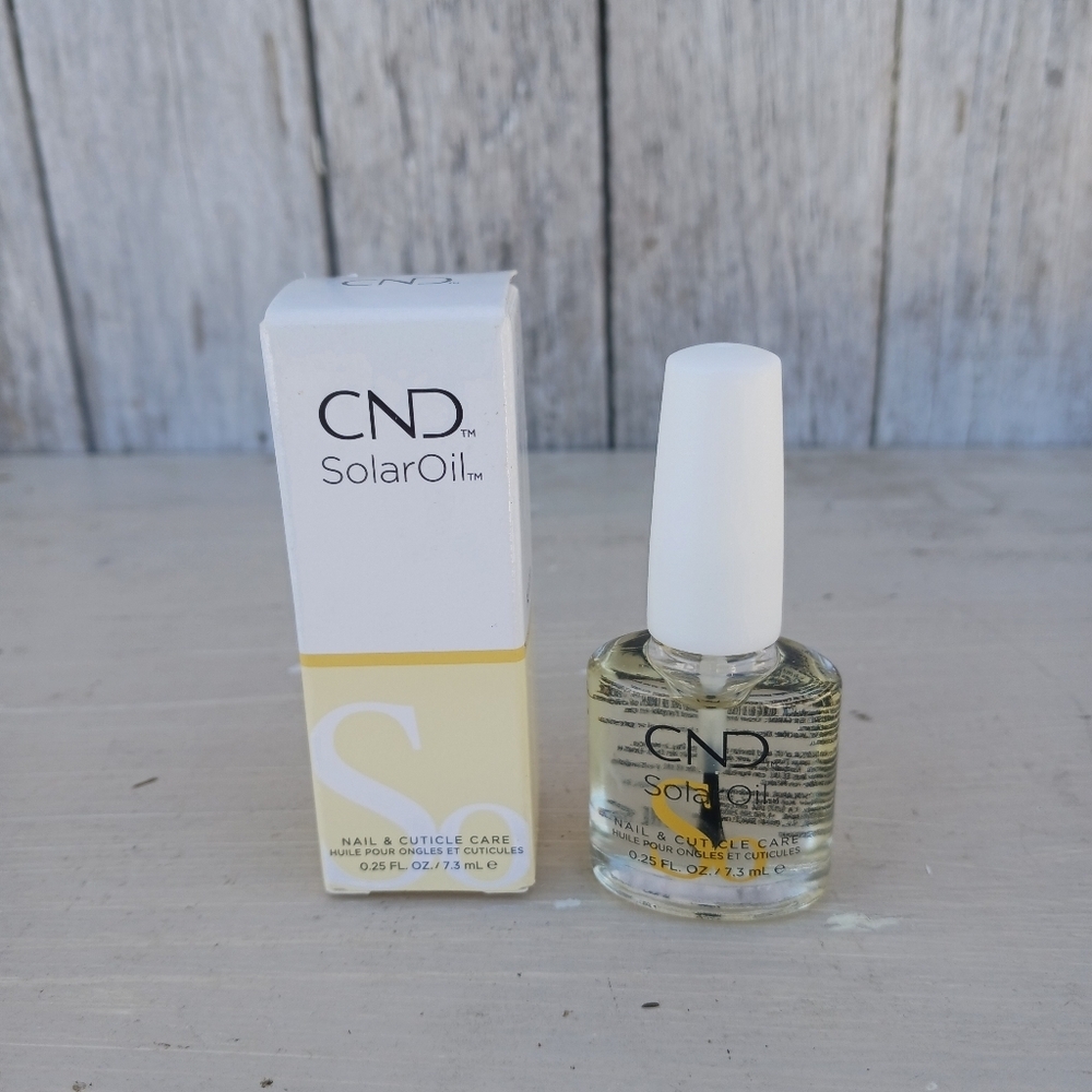 CND Daily Essentials Solar Oil Nail‎ and Cuticle Care Vitamin E 0.25oz NEW